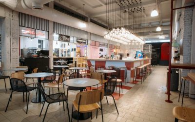 „Downtown Food Hall & Kino Deli“