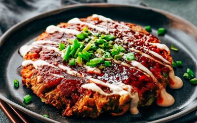 Japoniški kopūstų blyneliai okonomiyaki