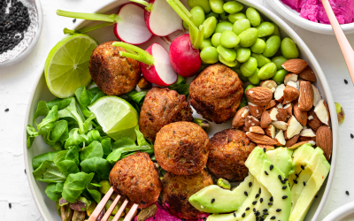 „Garden Gourmet“ falafeliai pelnė bronzą „Metų augalinio produkto 2024“ apdovanojimuose Latvijoje